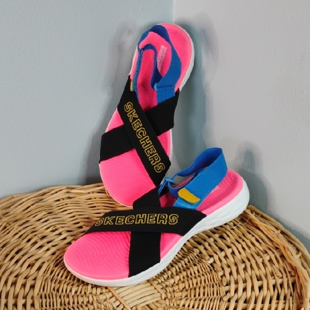 Skechers Gogo Mat Vibrant Neon Pink Black and Blue Elastic Strap Sandals Size 6